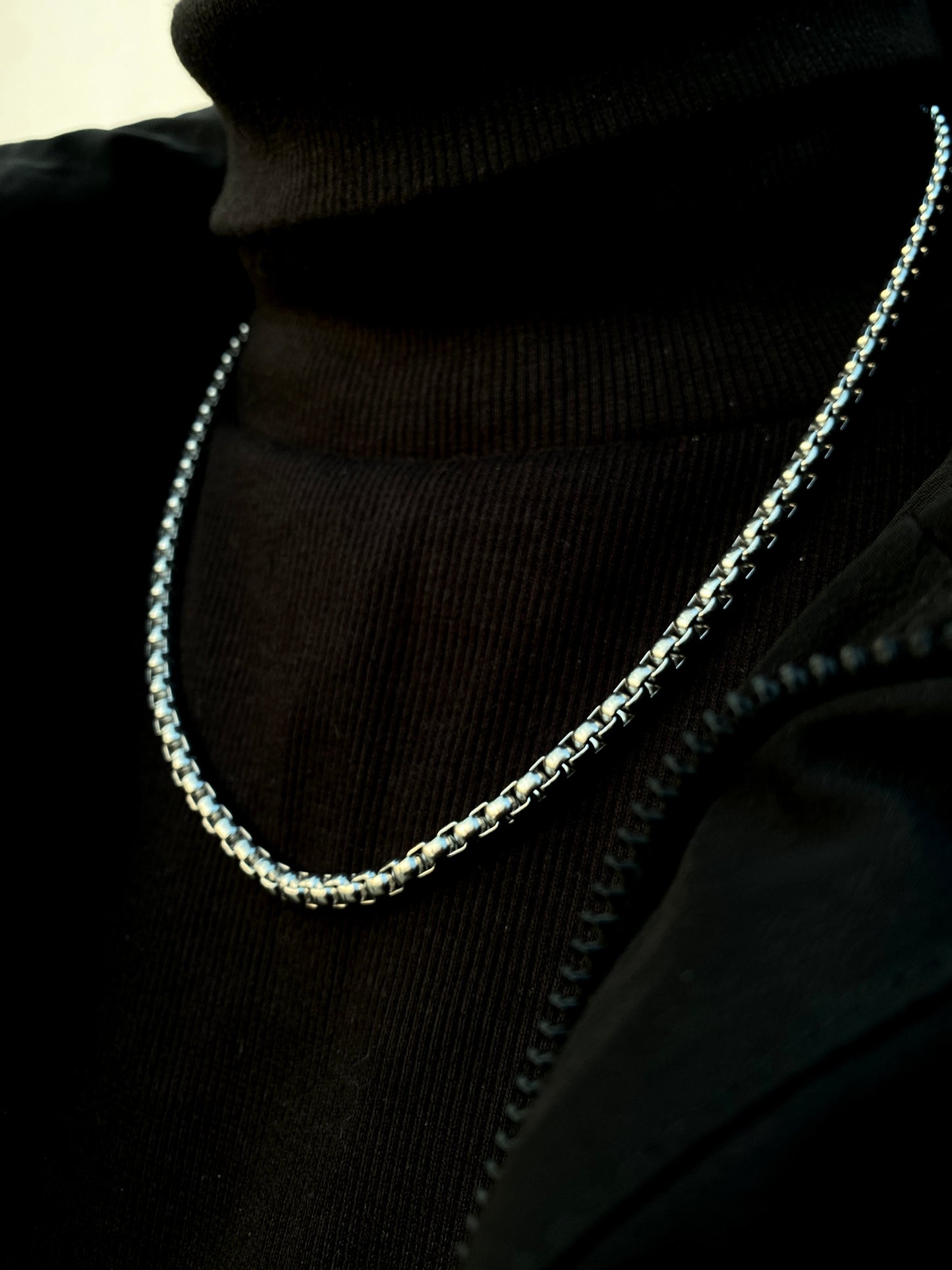 Hollow-Link Stainless Steel Chain.