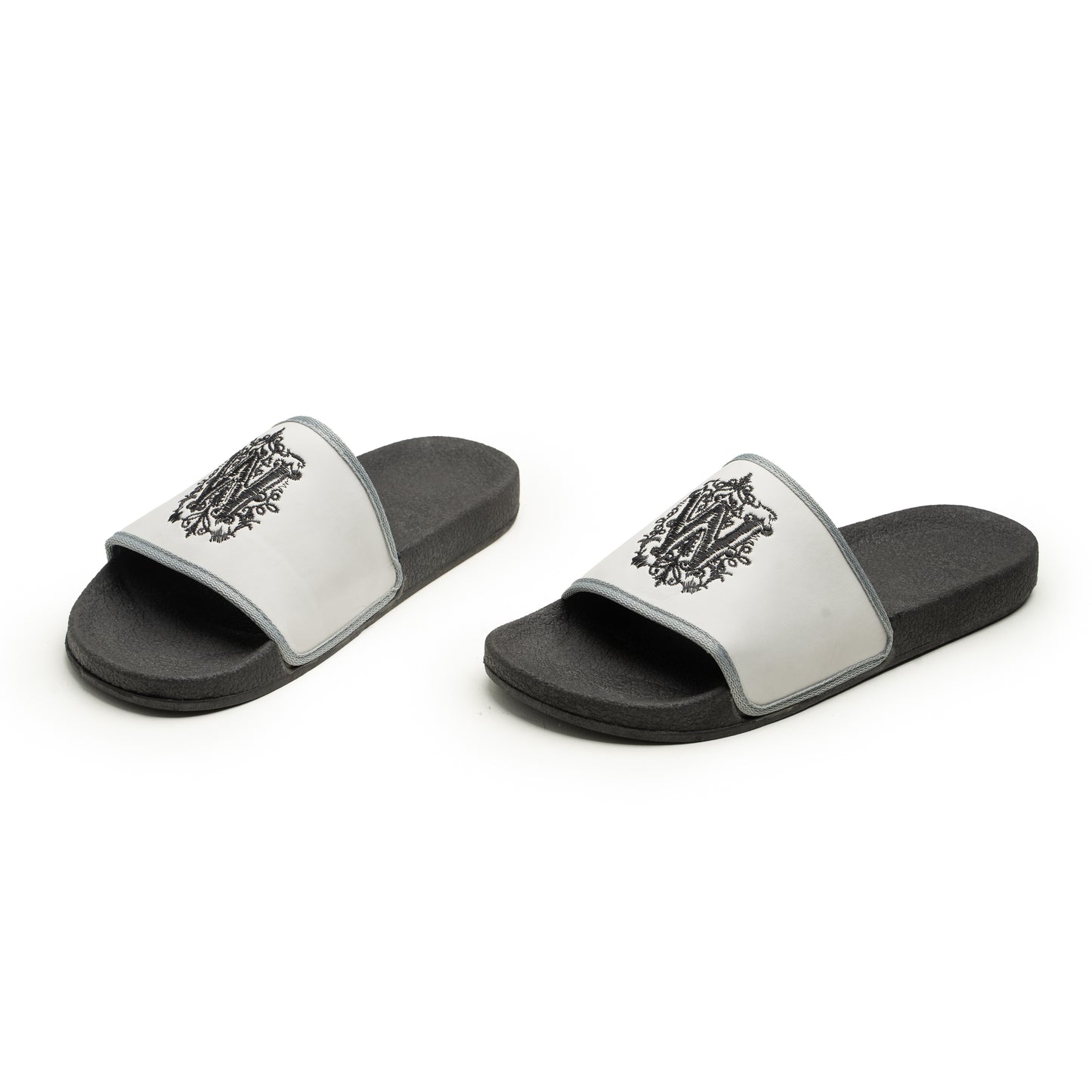 The Wax Crest Slides (Cool Grey)