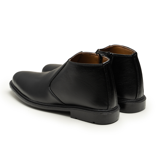 The Stallion (Black)