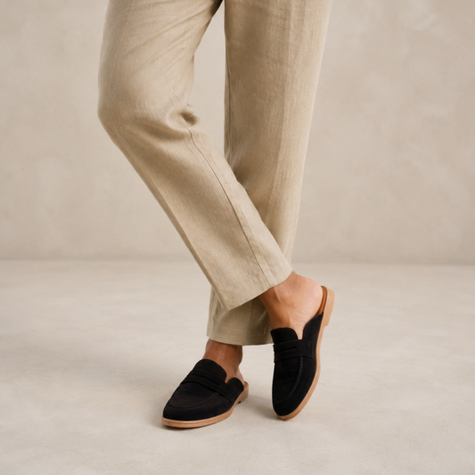 The Suede Mule (Black)